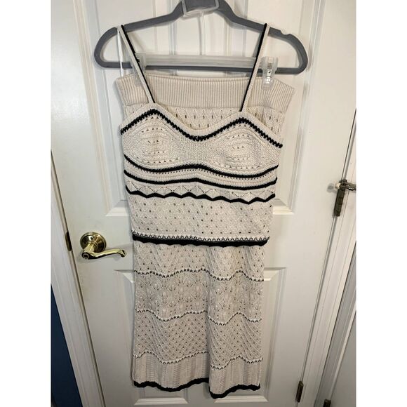 Olive + Oak 2 Piece Ivory & Black Knit Top and Skirt Size Large - NWT - Picture 2 of 6